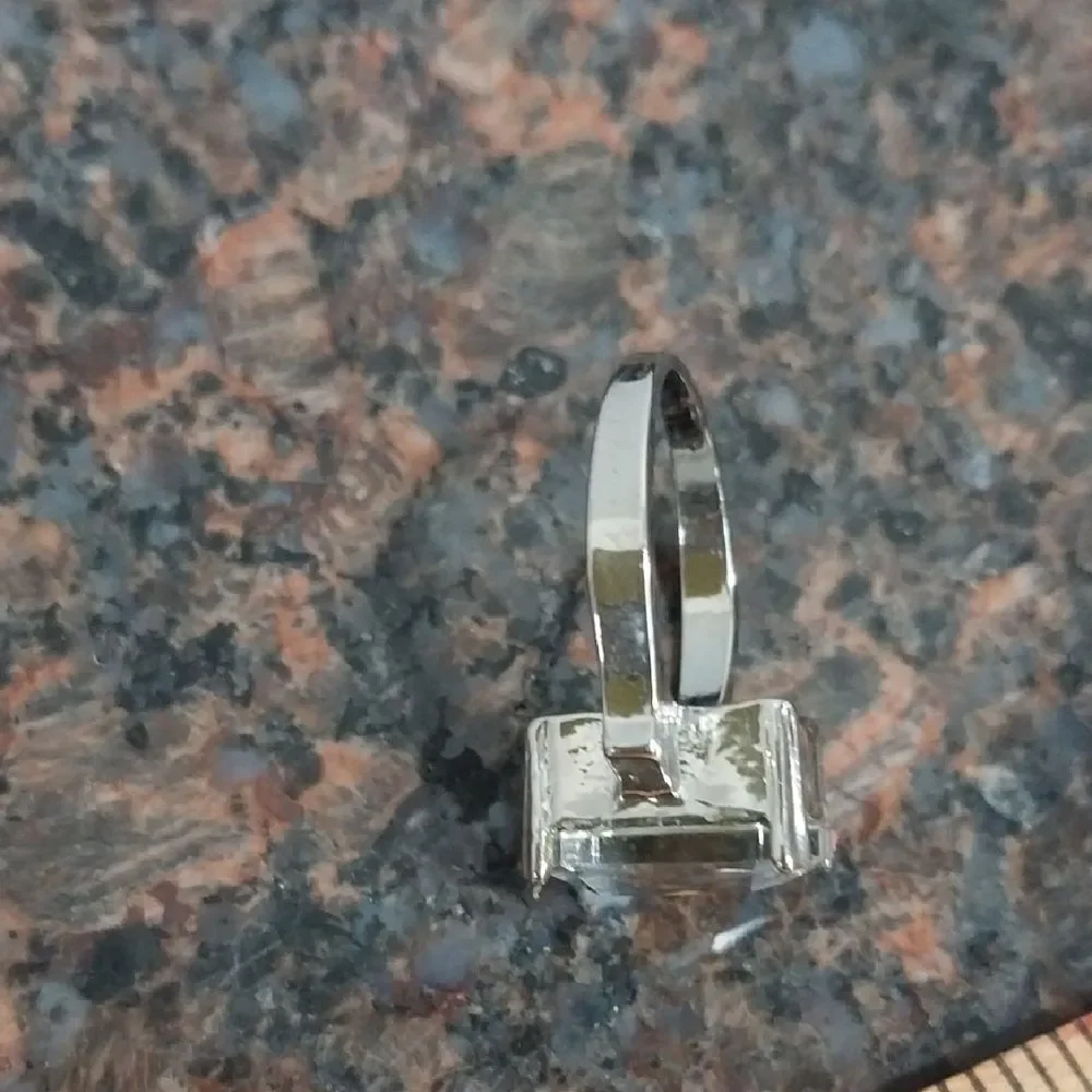 Unlisted Silver Ring with Clear Gemstone